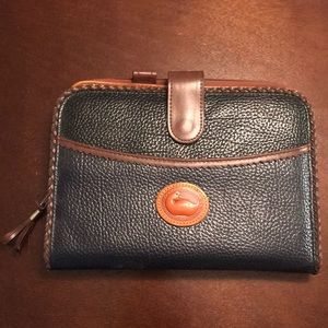 Dooney & Bourke Advantage Organizer - Vintage